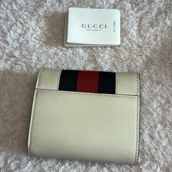 Gucci Sylvie Navy Sherry Line Wallet - Picture 4 of 9